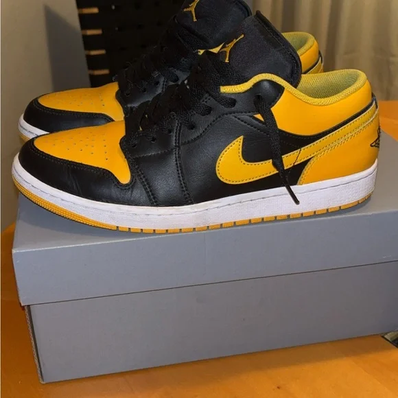 Nike Air Jordan Black and Yellow Athletic Shoes - Picture 2 of 5